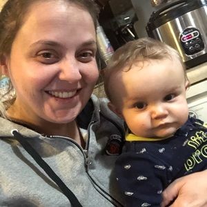 Meet your Posher, Corinne